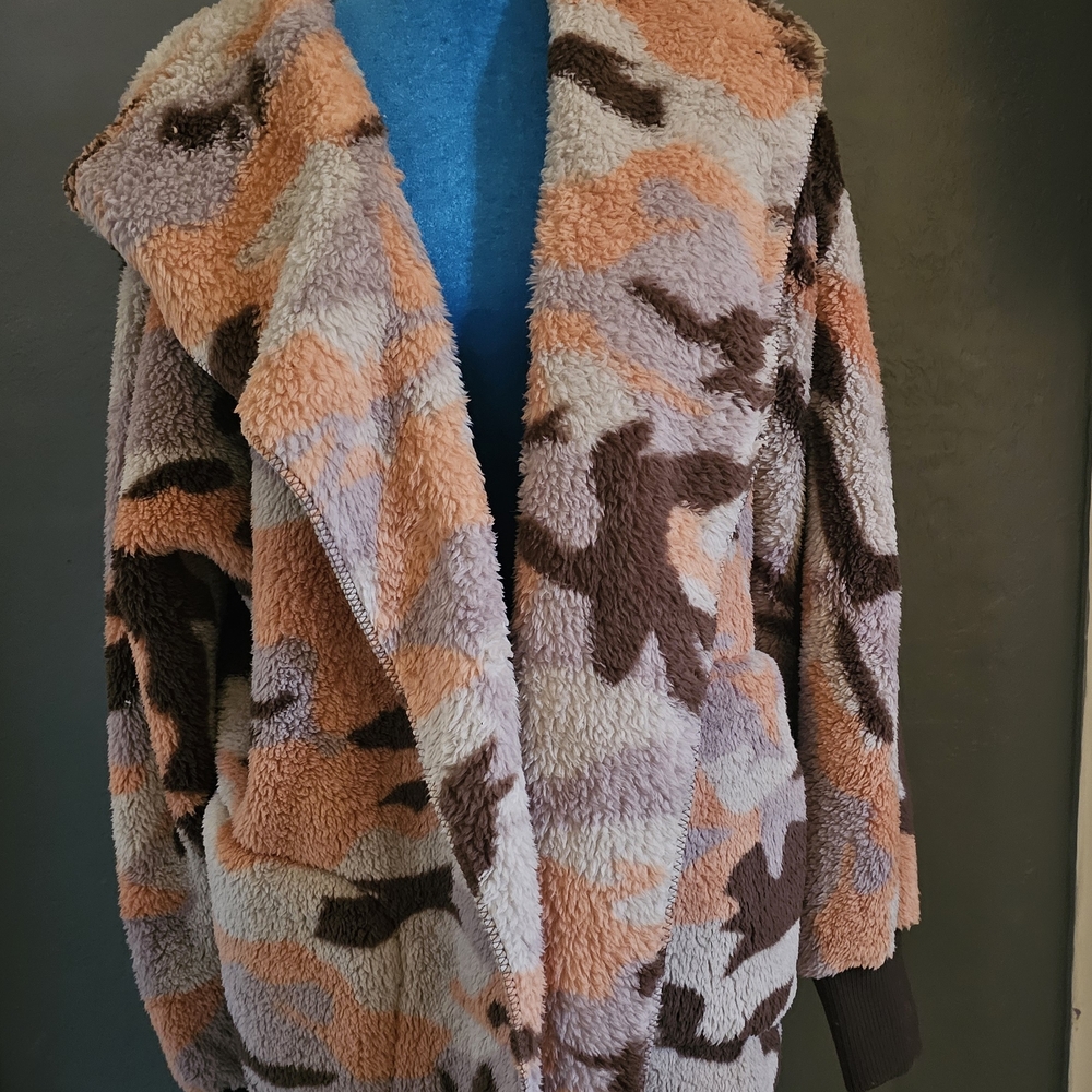 Hem & Thread Multicolor Teddy Jacket